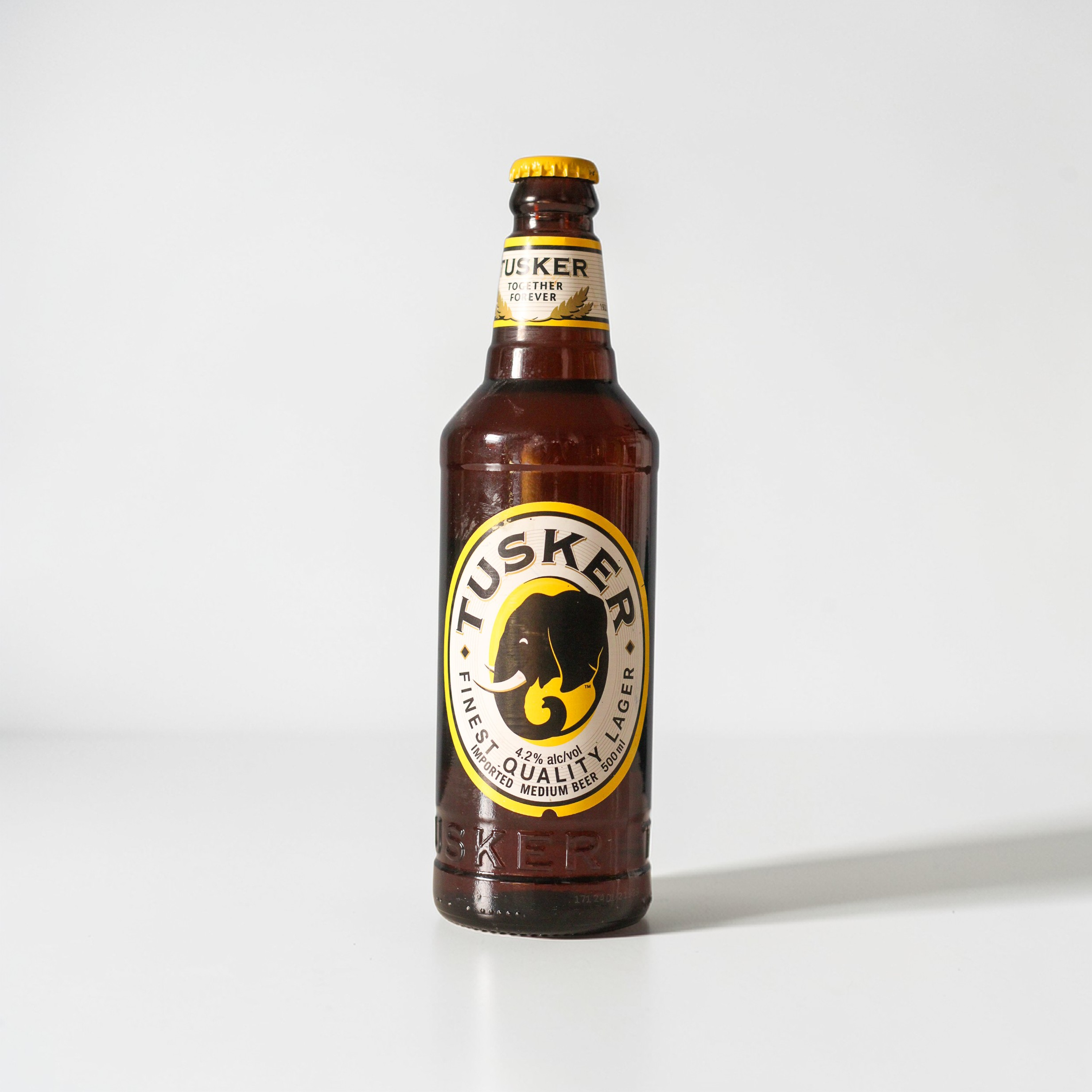 Biere aus dem Kontinent: 3 Fl. Eritrea. Kenia. Ghana.